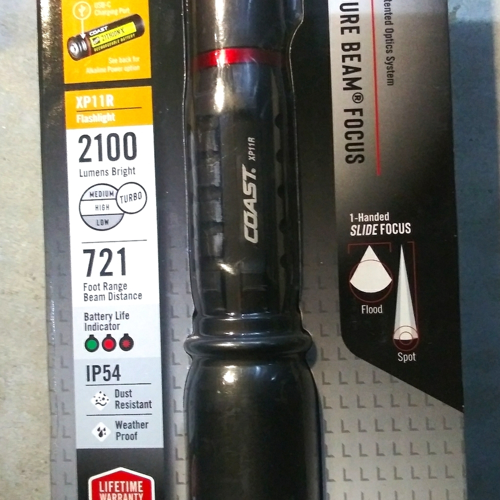 Coast Heavy Duty Flashlight